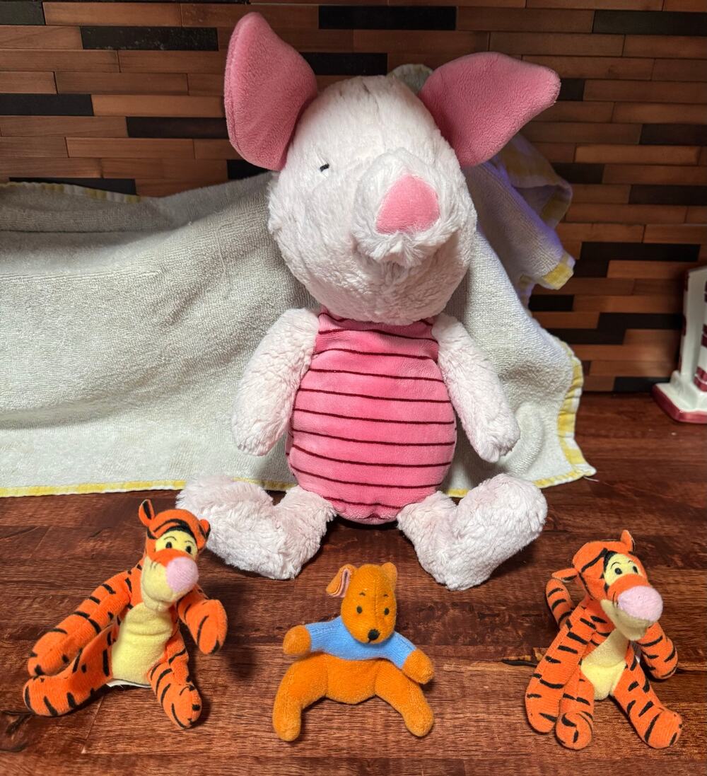 Winnie The Pooh Plush Disney Lot Bundle : Piglet, Tigger & Roo